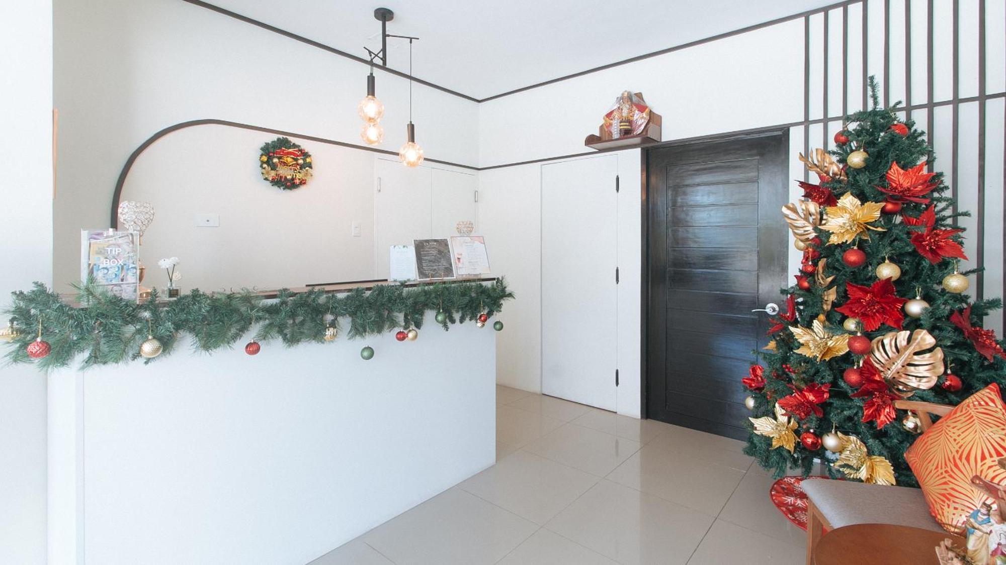 Reddoorz @ Leoncia Apartelle Mandawe Extérieur photo